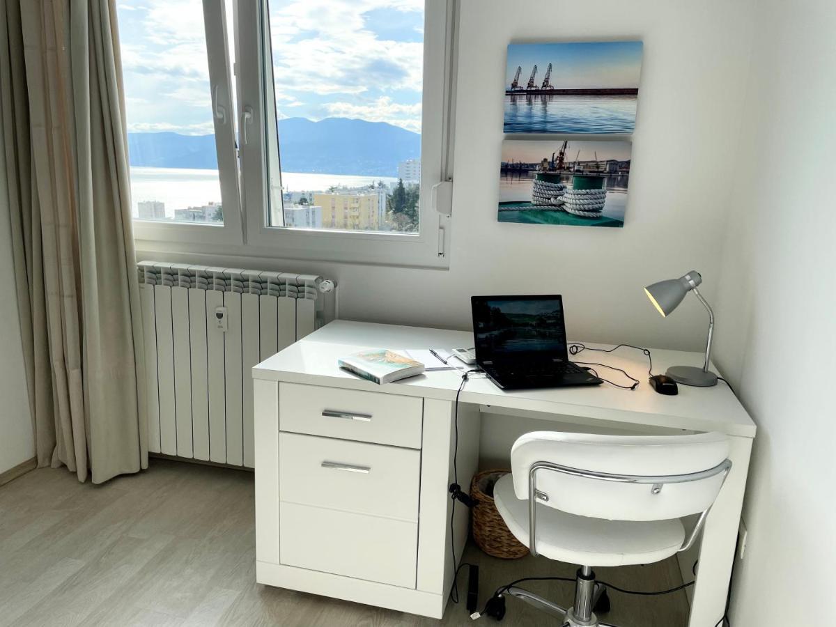 Adria Sky Apartment ริเยกา ภายนอก รูปภาพ